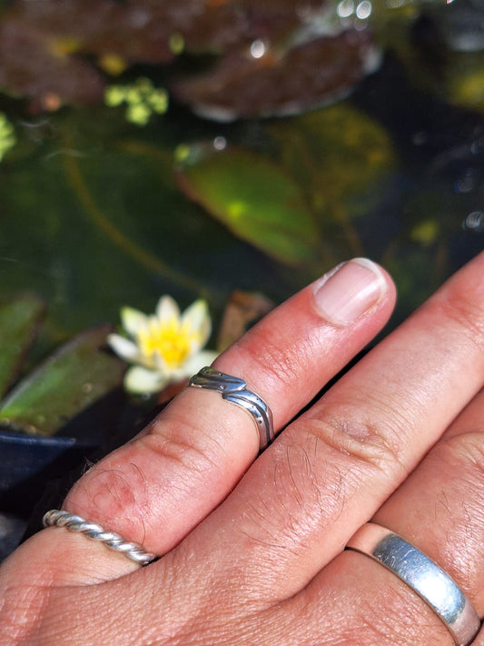 Kelp Strand Silver Pinkie Ring